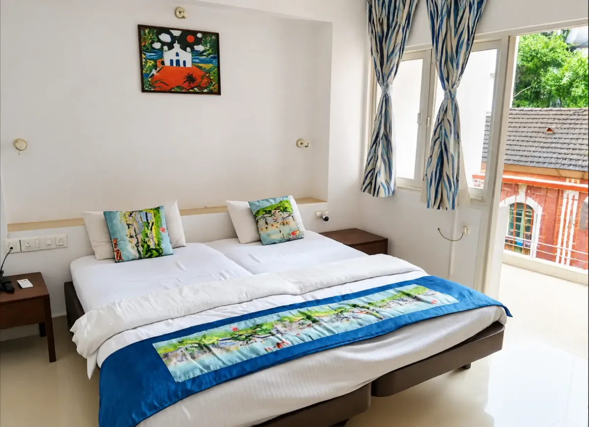 Double Room with Balcony at Mayfair Hotel